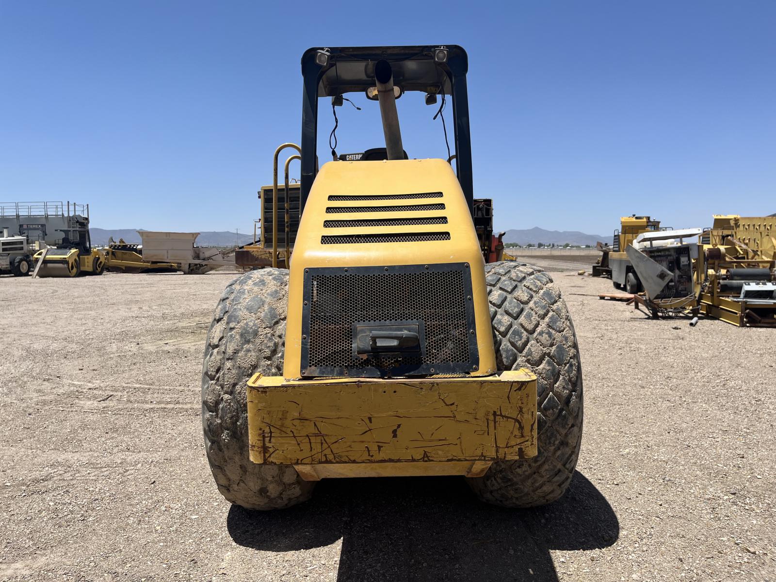 ./imagenes/INVOICE/2019/17609/COMPACTADOR PATA DE CABRA CATERPILLAR CS-533E (5).JPG